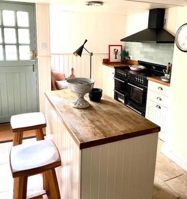 AM Living - Cotswolds - Westmacott House