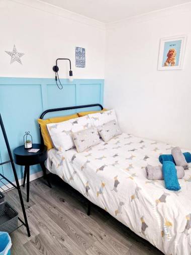 Chalet Ty Lilli Wen Fach Sleeps 6