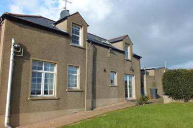 Barnwell Farm Cottages Corn cottage