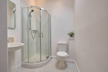 Host & Stay - The Grange