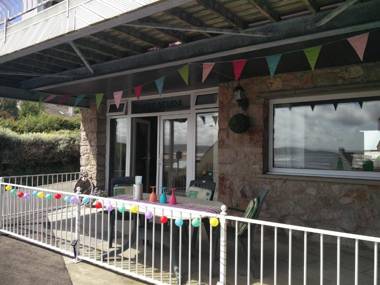 Barracuda Beachside Apartment