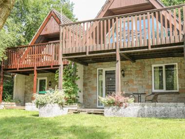 Running Waters Callington