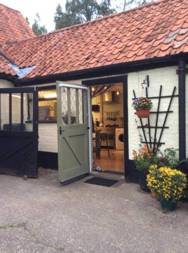 Valley Farmhouse B&B