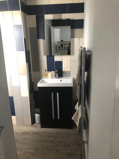 Waterside Guesthouse