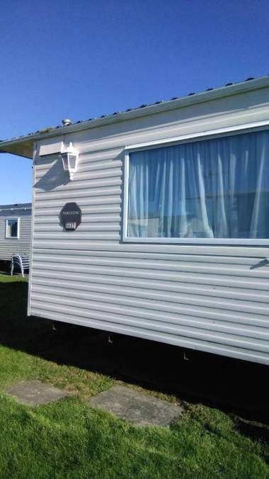 Inviting 3 bedrooms caravan gas central heating