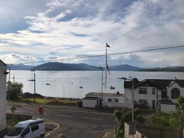 Stunning 3-Bed Apartment in Gourock