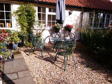 White Cottage B and B