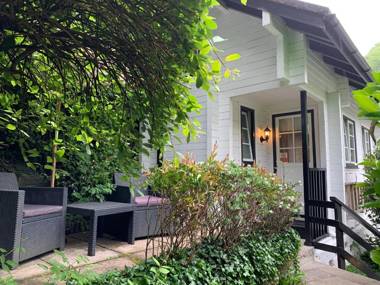 The Cottage Bed & Breakfast