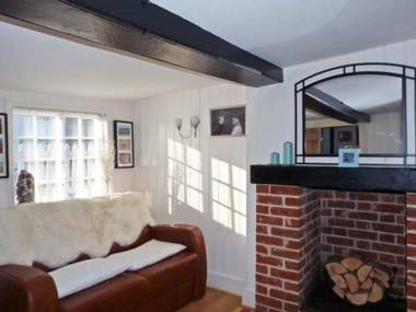 Little Thatch Walton on the Naze