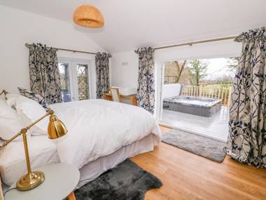 Crooked Hill Cottage