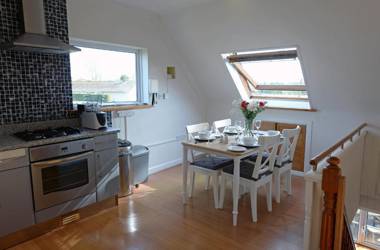 Y Bwthyn - Cosy Cottage with Parking