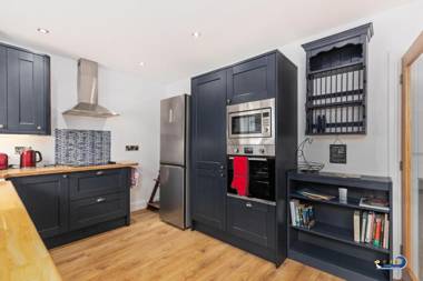 Park Gardens - Lovely Cottage Parking Central Location