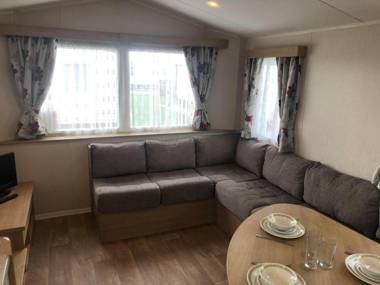 Poplar Standard Holiday Home