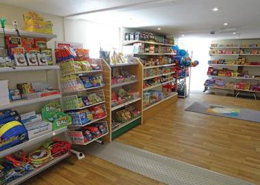 Meadow Lakes Holiday Park