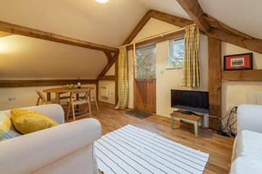 Woodland Retreat Lodge