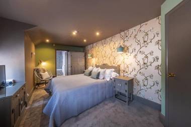 The Cricketers Clavering