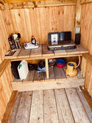 Glamp and Tipple Ltd