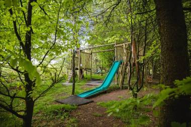 Larkhill Tipis and Yurts
