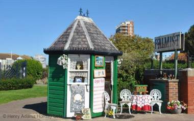 Marie's Cottage Pagham