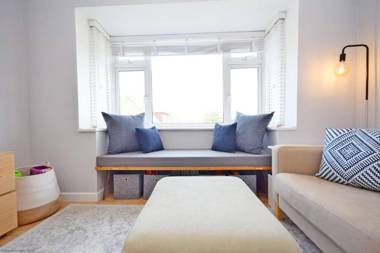 The Gulls - Wittering