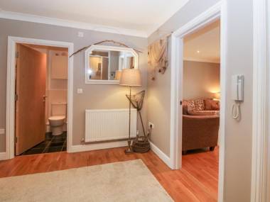 10 Pen Llanw Tides Reach