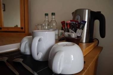 The Hare & Hounds Inn