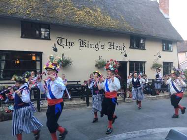 Kings Head Low House