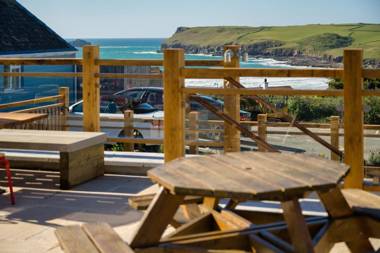 Oystercatcher Apartments