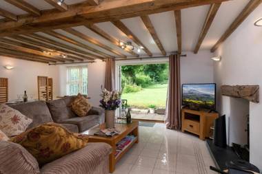 The Cottage - Luxury 1 Bed Cottage