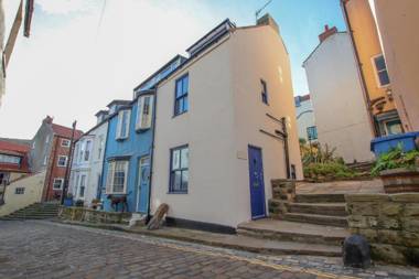 Host & Stay - Harbour Cottage