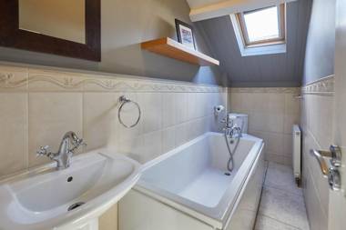 Host & Stay - Brunswick Cottage