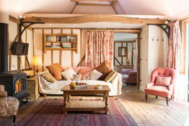 Bromans Barn a beautiful cottage by the Sea and Cudmore Nature Reserve