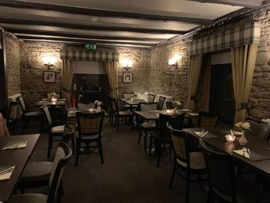 Lion and Unicorn Hotel