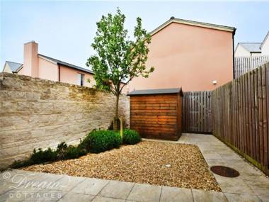 Olympic Cottage PORTLAND