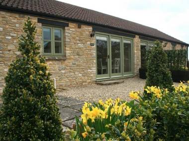 Saddlebacks Barn BURFORD