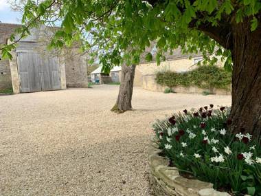 The Old Dairy BURFORD