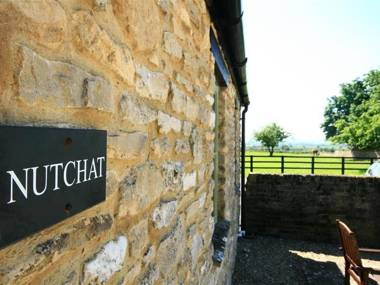 Nutchat Barn BURFORD