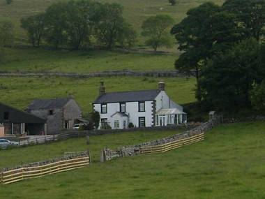 Fernydale Farm Bed & Breakfast