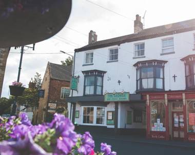 The George Hotel