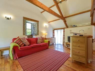 Parsonage Farm Cottage Parsonage Road