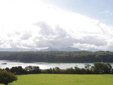 Ty Mon Menai Bridge