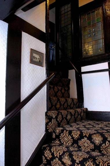 The Old Hall Country House