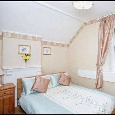 Manor Lodge Guesthouse