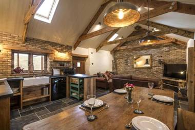 Lavender - Luxurious Barn Conversion - Blossom Farm