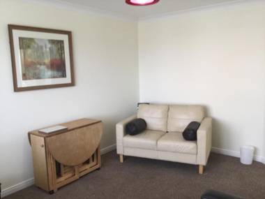 Morning Field Apartment