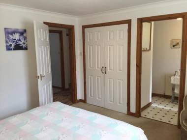 Two-Bedroom Apartment - Golf View