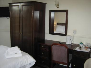 Rose and Crown Hotel