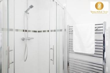 2 Bedroom Apt at Sensational Stay Serviced Accommodation Aberdeen - Clifton Road