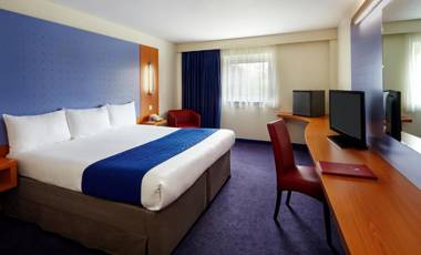 Ramada London North