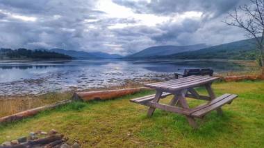 Linnhe Lochside Holidays